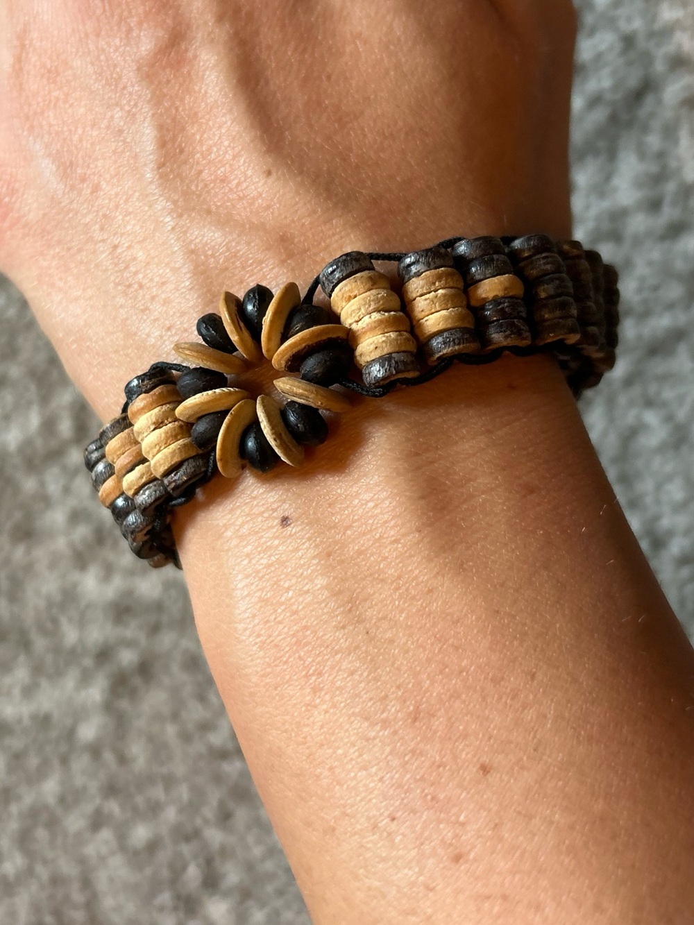 Handcrafted Black and Tan Beaded Flower Bracelet